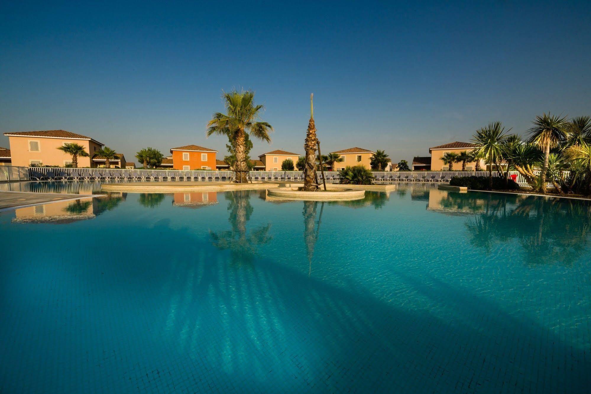 Le Domaine Du Golf*** By Ateya Vacances Fabregues Exterior photo